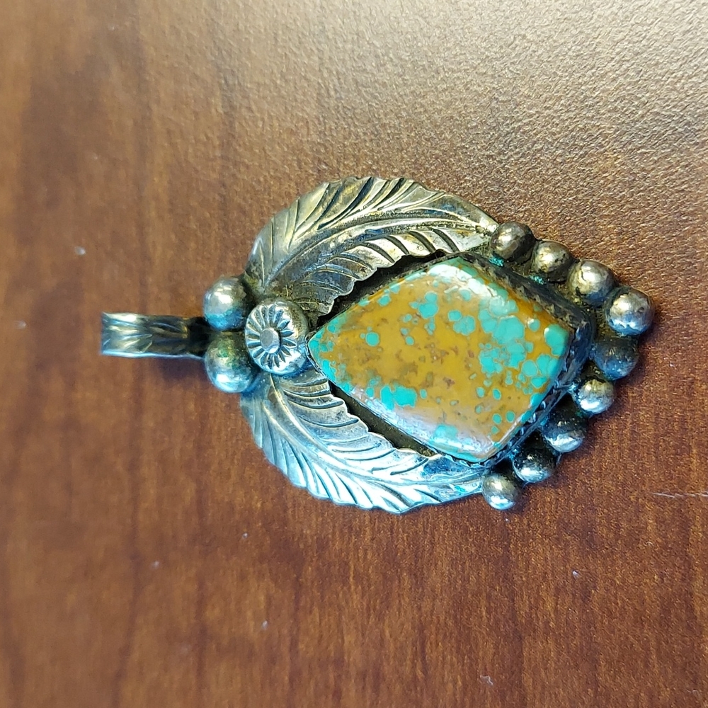 Vintage Turquoise Sterling Silver Leaf Motif Pendant